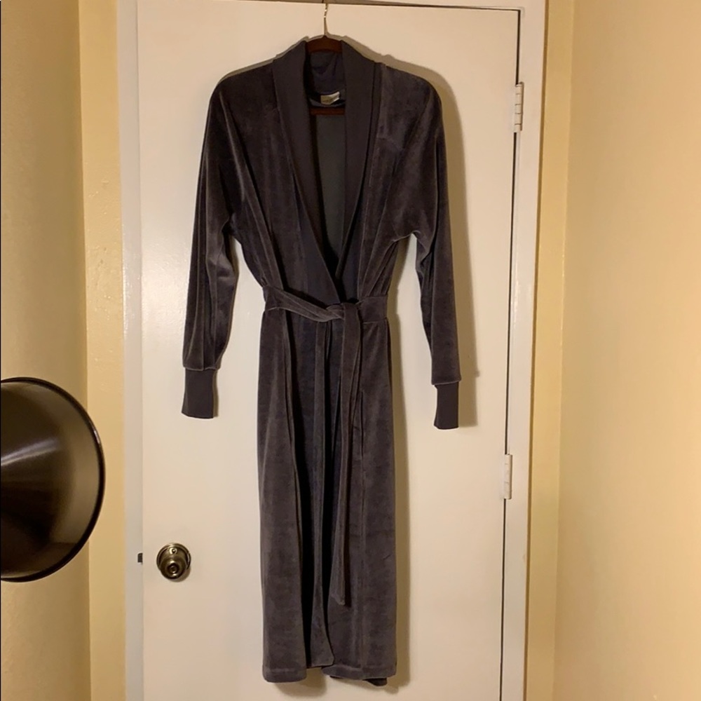 Nine Space Grey Women’s Robe L/XL NWOT